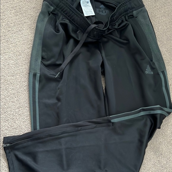 adidas Black Sweatpants with Tapered Leg and Elastic Waistband - Picture 4 of 5